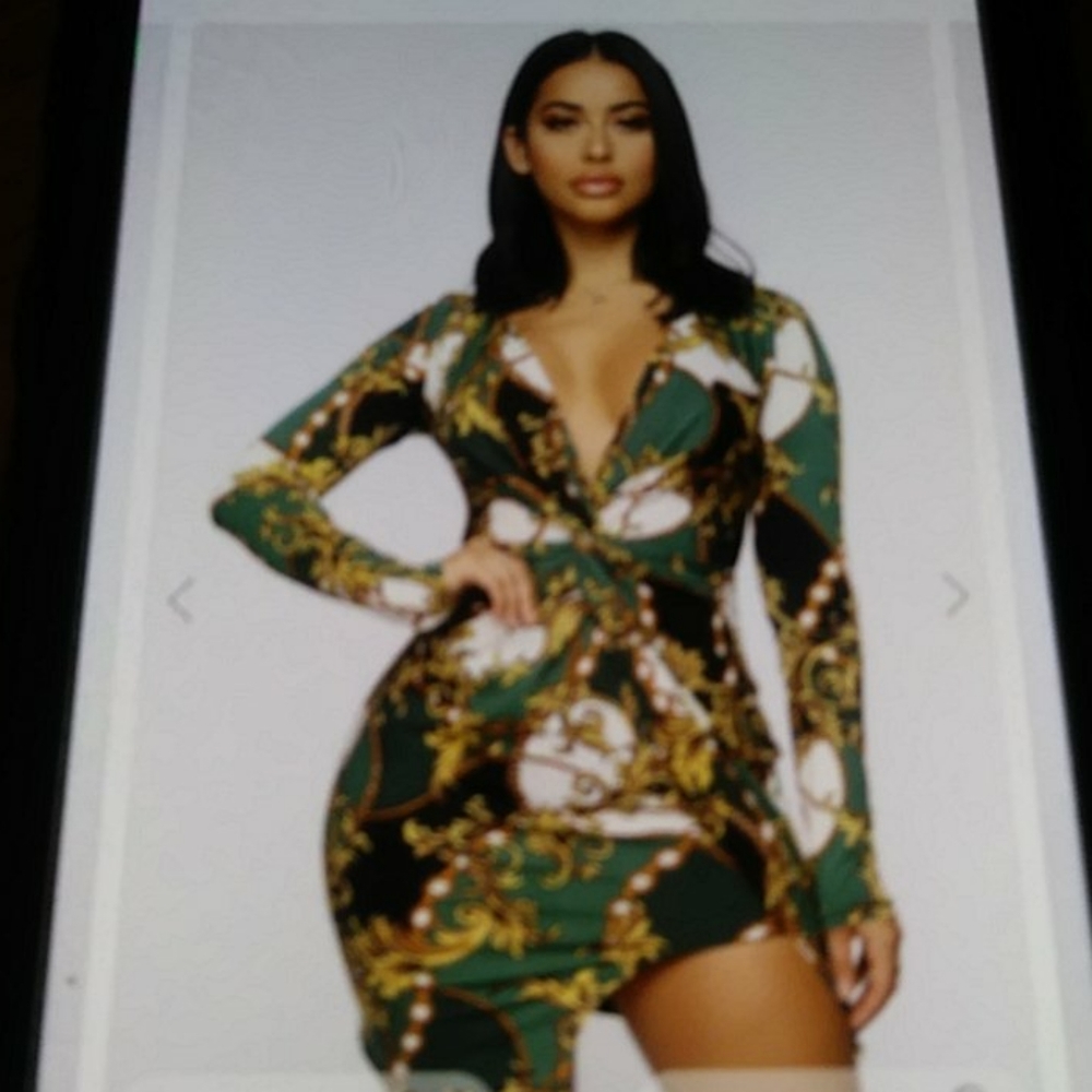 Min dress